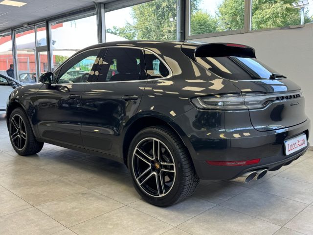 PORSCHE Macan usata, con Autoradio