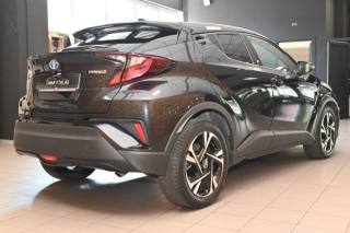 TOYOTA C-HR usata 2