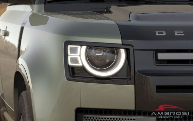 LAND ROVER Defender usata 7