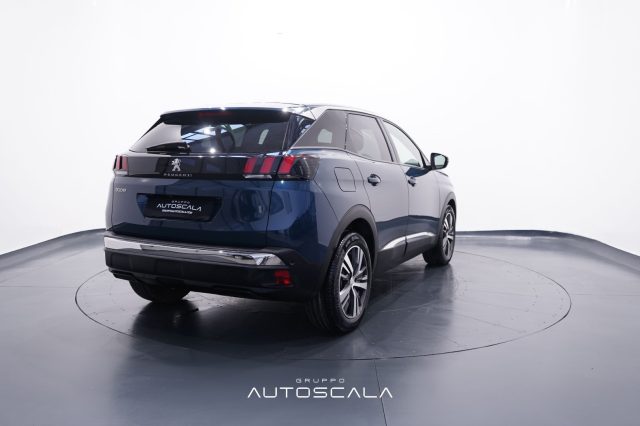 PEUGEOT 3008 usata, con Autoradio