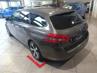 PEUGEOT 308 usata, con Alzacristalli elettrici
