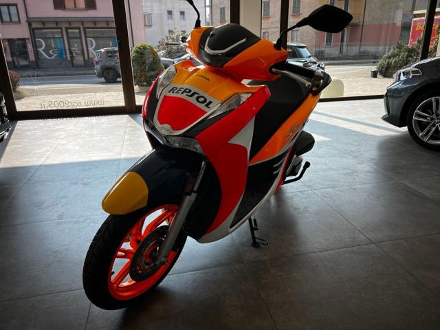 HONDA SH 350 usata 4