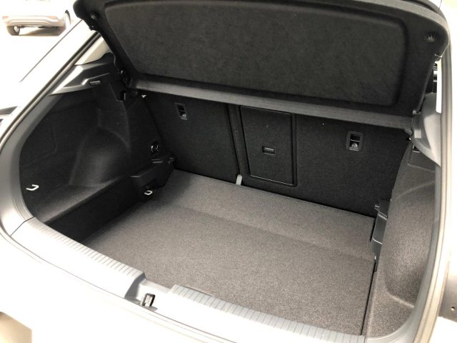 VOLKSWAGEN T-Roc usata, con Blind spot monitor