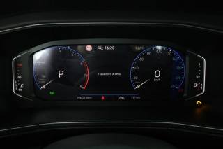 VOLKSWAGEN T-Cross usata 12