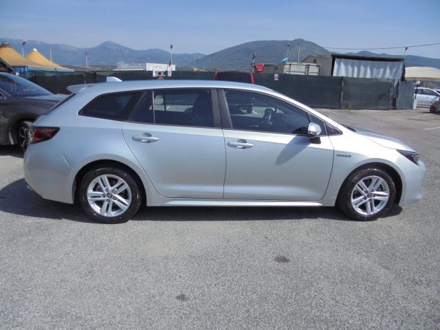 TOYOTA Corolla usata, con Fari LED