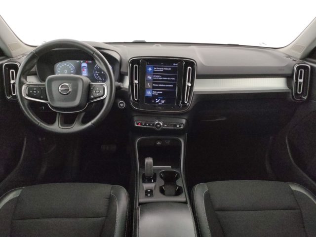 VOLVO XC40 usata, con Specchietti laterali elettrici