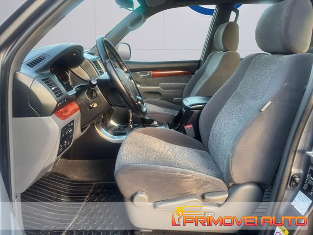 TOYOTA Land Cruiser usata, con Airbag