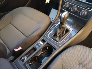 VOLKSWAGEN Golf usata, con Autoradio digitale