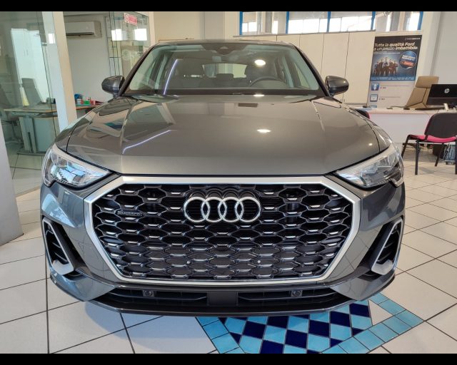 AUDI Q3 usata, con Autoradio