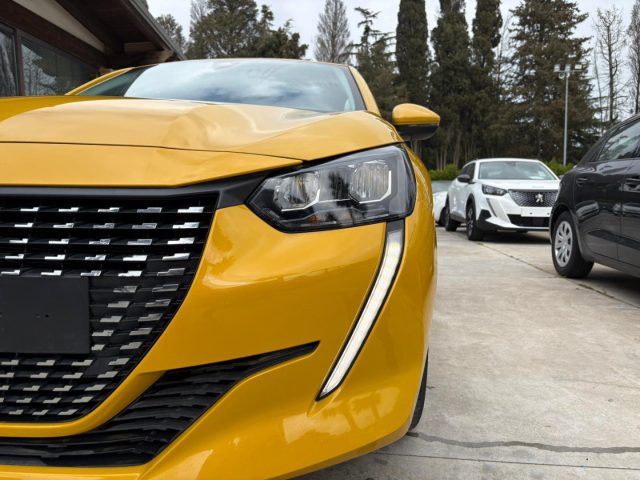 PEUGEOT 208 usata, con Airbag