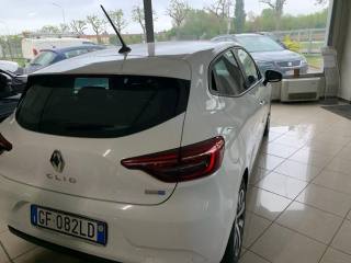 RENAULT Clio usata, con Airbag