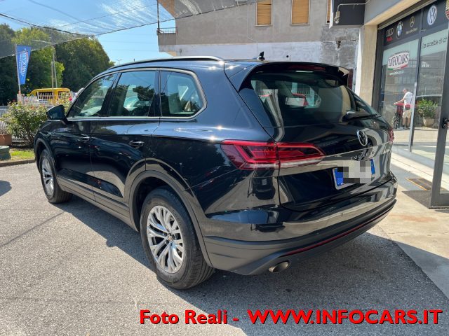 VOLKSWAGEN Touareg usata, con Airbag Passeggero