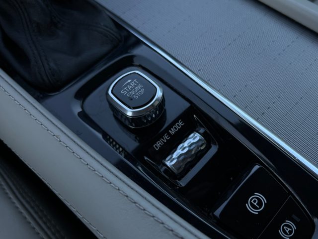 VOLVO XC90 usata, con Park Distance Control