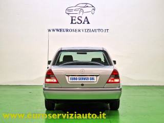 MERCEDES-BENZ C 180 usata 9