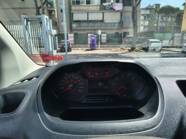 PEUGEOT Partner usata, con Autoradio