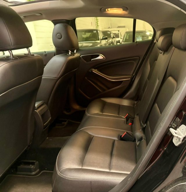 MERCEDES-BENZ GLA 200 usata, con Cronologia tagliandi
