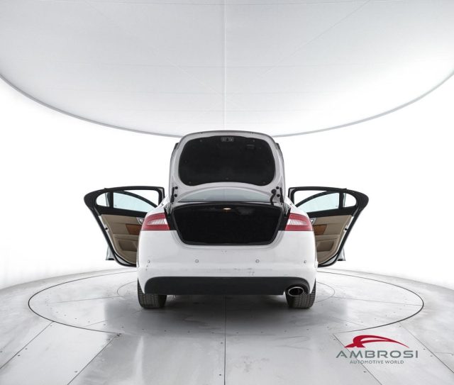 JAGUAR XF usata 6