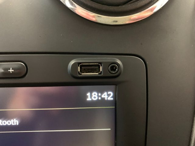 DACIA Sandero usata, con Touch screen