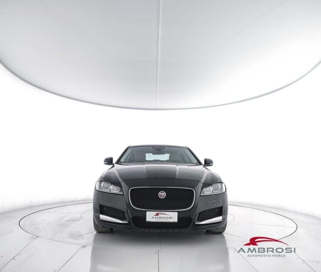 JAGUAR XF usata 4
