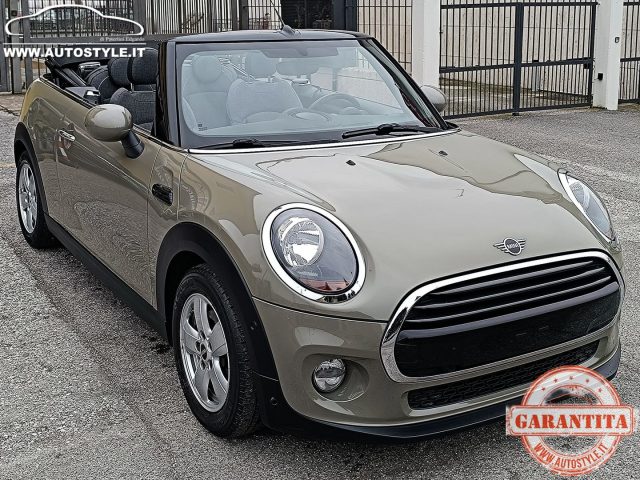 MINI Cabrio usata, con Schermo multifunzione interamente digitale