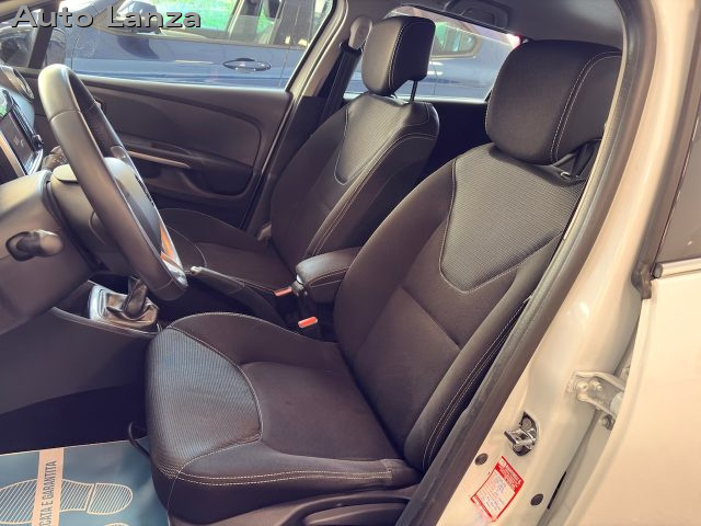 RENAULT Clio usata, con Climatizzatore