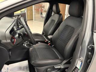 FORD Puma usata, con USB
