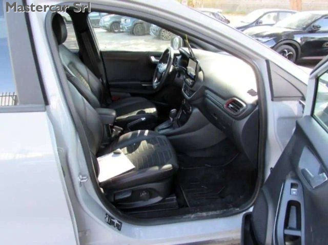 FORD Puma usata, con Autoradio
