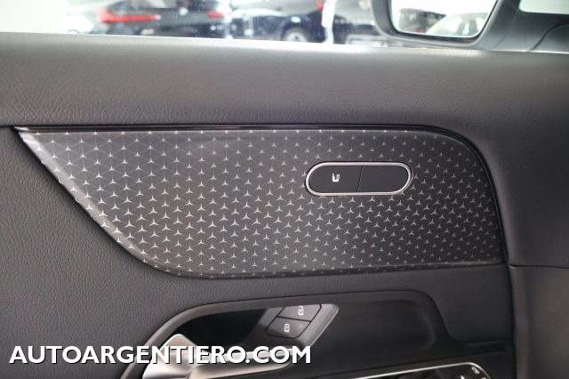 MERCEDES-BENZ GLA 180 usata, con Boardcomputer