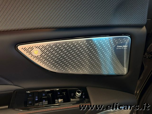 MASERATI Grecale usata, con Luci diurne LED