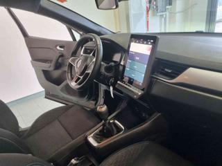 RENAULT Captur usata, con USB