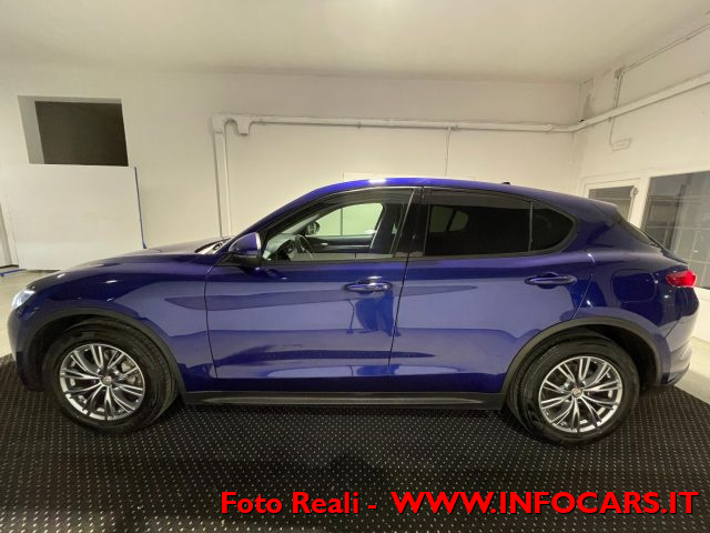 ALFA ROMEO Stelvio usata, con Controllo automatico clima