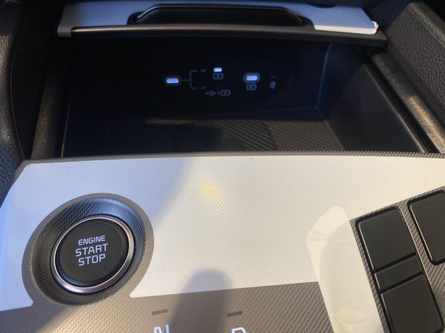 KIA Sportage usata, con Sensori di parcheggio posteriori