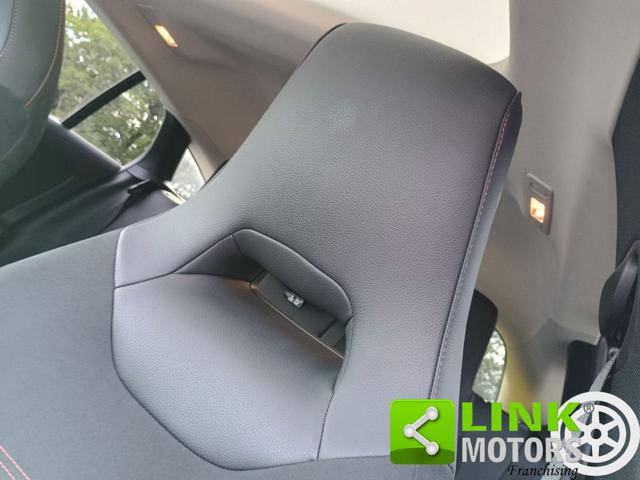 MERCEDES-BENZ CLA 200 usata, con Frenata d