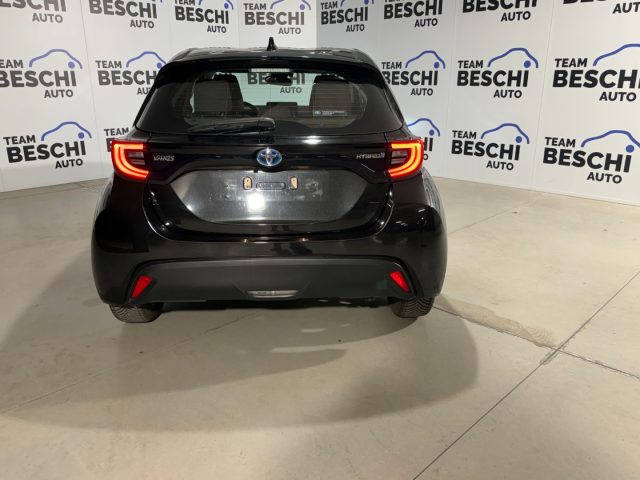 TOYOTA Yaris usata, con Autoradio