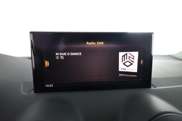 AUDI Q2 usata 10