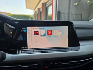 VOLKSWAGEN Golf usata, con Pacchetto sportivo