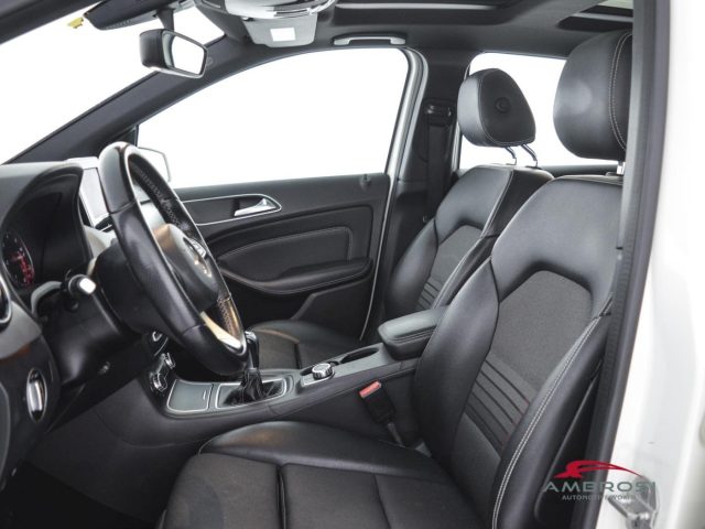 MERCEDES-BENZ CLA usata 8