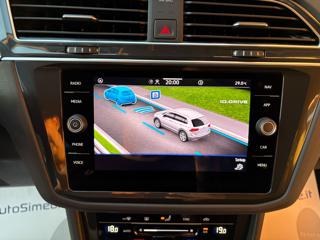 VOLKSWAGEN Tiguan usata, con Volante in pelle