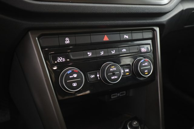 VOLKSWAGEN T-Roc usata 10
