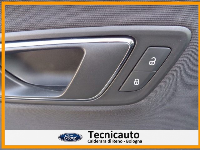 SEAT Leon usata, con Specchietti laterali elettrici