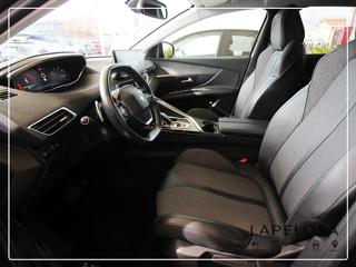 PEUGEOT 3008 usata, con Sistema di navigazione