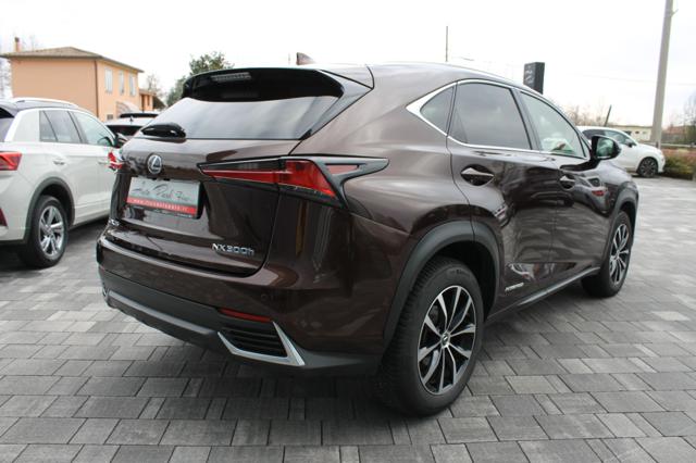 LEXUS NX 300h usata, con Airbag Passeggero