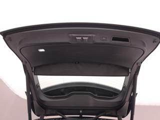 LAND ROVER Range Rover Velar usata, con Autoradio digitale