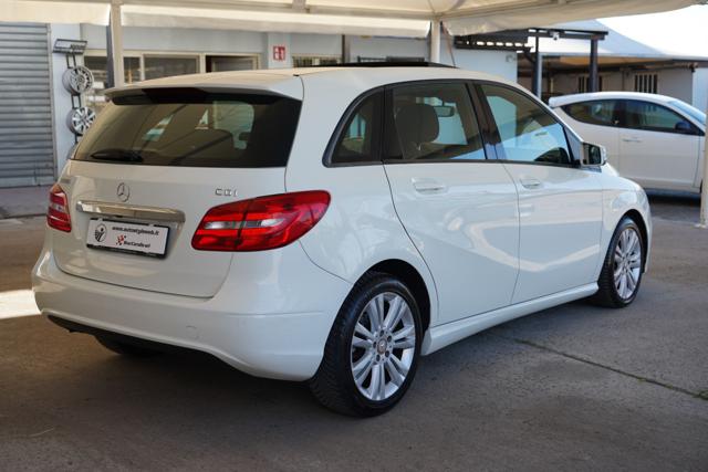 MERCEDES-BENZ B 180 usata, con Cerchi in lega