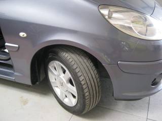 PEUGEOT 1007 usata, con Specchietti laterali elettrici