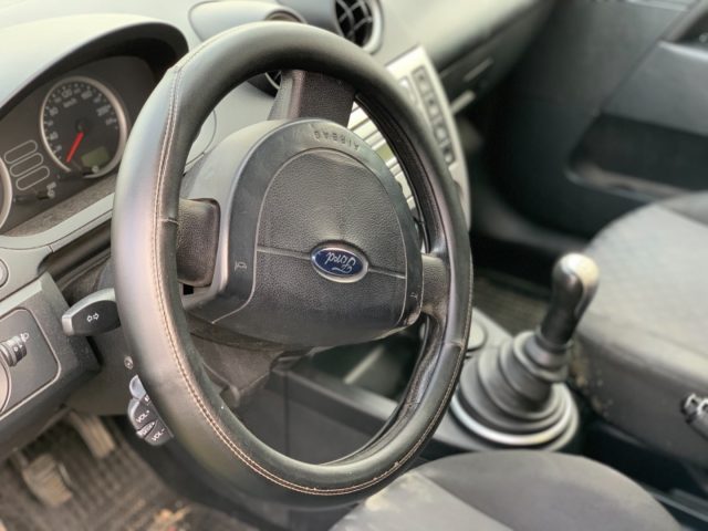 FORD Fiesta usata, con Boardcomputer