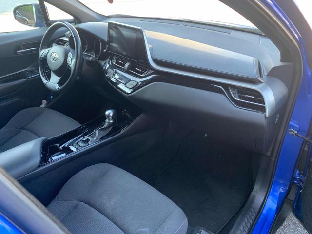 TOYOTA C-HR usata, con Regolazione elettrica sedili