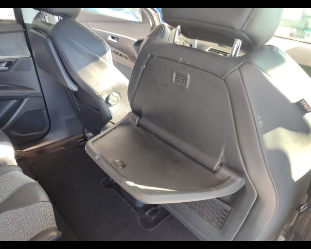 PEUGEOT 5008 usata, con Riconoscimento dei segnali stradali