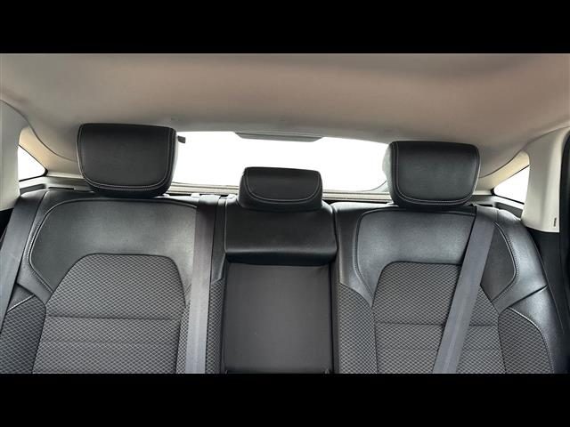 RENAULT Arkana usata, con Controllo automatico clima