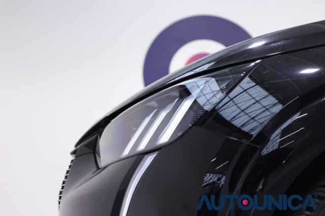 PEUGEOT 208 usata, con Sistema di navigazione